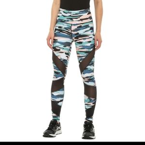 C&C California Other - C&C yoga/workout leggings C&C California Other - C&C yoga/workout leggings